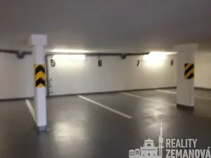 Pronájem bytu 1+kk, Praha - Michle, Hanusova, 30 m2