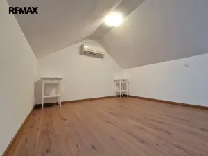 Pronájem bytu 1+kk, Praha - Nusle, Křesomyslova, 38 m2