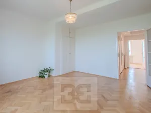 Pronájem bytu 3+1, Praha - Vinohrady, Písecká, 79 m2