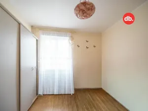 Prodej bytu 2+1, Karlovy Vary, Raisova, 62 m2