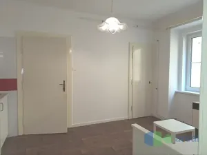 Pronájem bytu 2+kk, Praha - Dejvice, Koulova, 44 m2
