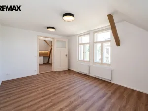 Pronájem bytu 2+kk, Liberec - Liberec XXX-Vratislavice nad Nisou, U Sila, 40 m2