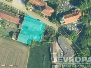 Prodej rodinného domu, Uzeničky - Černívsko, 631 m2