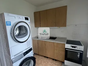 Prodej bytu 1+1, Neratovice, Školní, 31 m2