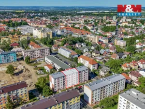 Prodej bytu 2+1, Cheb, V Zahradách, 60 m2