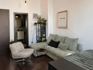 Pronájem bytu 1+kk, Praha - Holešovice, Kamenická, 27 m2