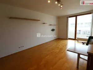 Pronájem bytu 2+kk, Praha - Žižkov, Jeseniova, 60 m2