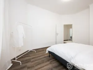 Prodej bytu 3+kk, Praha - Karlín, U invalidovny, 71 m2