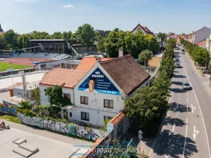 Prodej obchodního prostoru, Znojmo, Sokolská, 547 m2