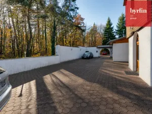 Prodej ubytování, Krnov - Pod Cvilínem, V Zálesí, 820 m2