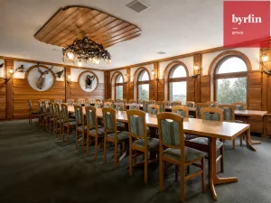 Prodej ubytování, Krnov - Pod Cvilínem, V Zálesí, 820 m2