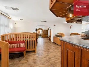 Prodej ubytování, Krnov - Pod Cvilínem, V Zálesí, 820 m2