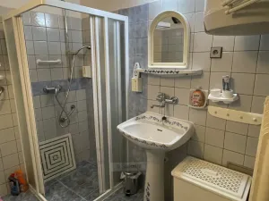 Prodej rodinného domu, Velešín, náměstí J. V. Kamarýta, 342 m2