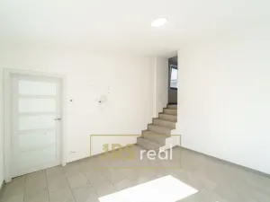 Pronájem bytu 3+1, Velké Pavlovice, 56 m2