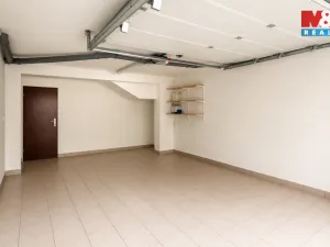 Pronájem garáže, Mariánské Lázně, Křižíkova, 28 m2