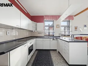 Prodej vícegeneračního domu, Abertamy, Pražská, 220 m2