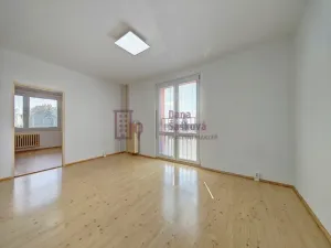 Pronájem bytu 3+1, Jindřichův Hradec - Jindřichův Hradec III, sídliště Vajgar, 65 m2
