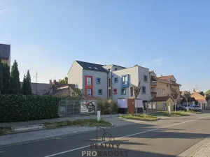 Pronájem bytu 1+1, Hodonín, Štefánikova, 45 m2