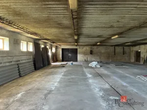 Pronájem skladu, Měník, 5600 m2