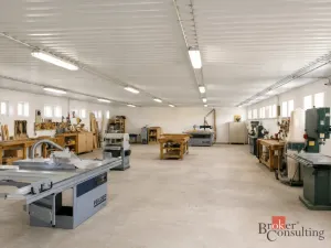 Pronájem skladu, Měník, 500 m2