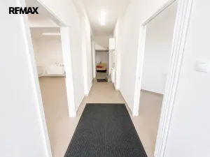Pronájem ordinace, Kladno, Váňova, 47 m2