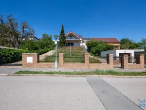 Pronájem rodinného domu, Roztoky, Nad vinicemi, 393 m2