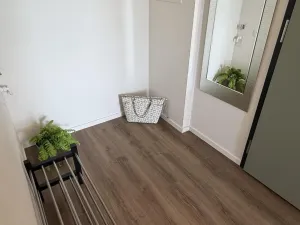 Pronájem bytu 1+kk, Praha - Černý Most, Arnošta Valenty, 38 m2