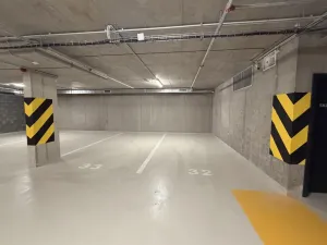 Pronájem bytu 1+kk, Praha - Černý Most, Arnošta Valenty, 38 m2