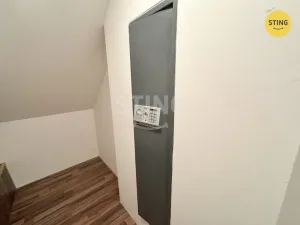 Pronájem rodinného domu, Vícenice u Náměště nad Oslavou, 230 m2