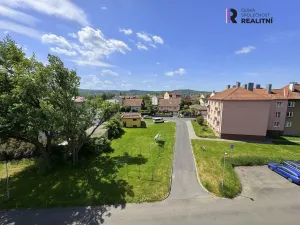 Prodej bytu 2+1, Karlovy Vary - Dvory, K. Kučery, 54 m2