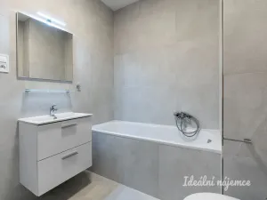 Pronájem bytu 2+kk, Praha, Poděbradská, 53 m2