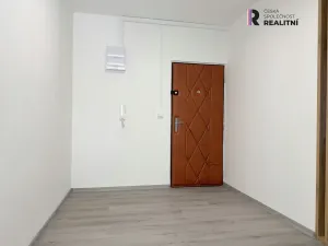 Pronájem bytu 2+1, Ostrov, Jungmannova, 59 m2