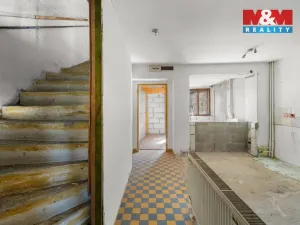 Prodej rodinného domu, Rynholec, nám. 1. máje, 363 m2