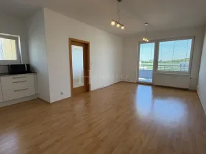 Pronájem bytu 2+kk, Praha - Letňany, Miroslava Hajna, 72 m2