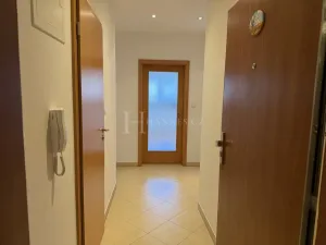 Pronájem bytu 2+kk, Praha - Letňany, Miroslava Hajna, 72 m2