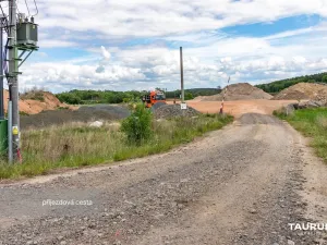 Prodej komerčního pozemku, Poběžovice, 33341 m2