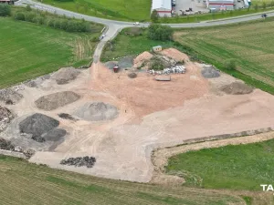 Prodej komerčního pozemku, Poběžovice, 33341 m2