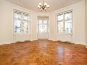 Pronájem bytu 4+1, Praha - Staré Město, Pařížská, 151 m2