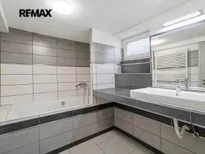 Prodej rodinného domu, Lnáře, 207 m2