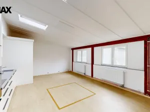 Prodej rodinného domu, Odrovice, 400 m2