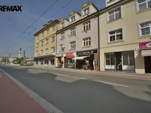 Pronájem obchodního prostoru, Hradec Králové - Pražské Předměstí, S. K. Neumanna, 58 m2