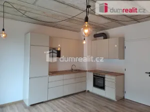 Pronájem bytu 1+kk, Libčice nad Vltavou, Letecká, 35 m2