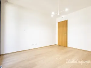 Pronájem bytu 2+kk, Praha - Smíchov, Albrightové, 52 m2