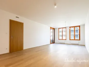 Pronájem bytu 2+kk, Praha - Smíchov, Albrightové, 52 m2