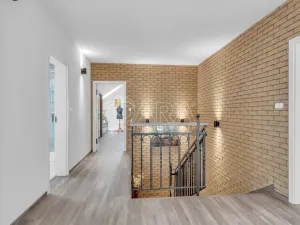 Prodej rodinného domu, Šestajovice, 255 m2