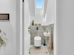 Prodej rodinného domu, Šestajovice, 255 m2