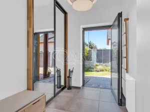 Prodej rodinného domu, Šestajovice, 255 m2