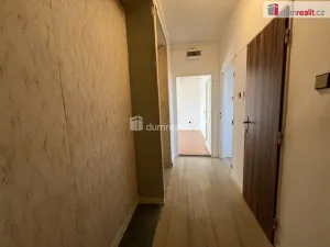 Prodej bytu 2+1, Ostrava - Poruba, náměstí Družby, 58 m2