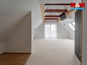 Prodej rodinného domu, Šestajovice, Potoční, 297 m2