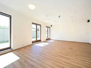 Pronájem bytu 1+kk, Praha - Liboc, Evropská, 51 m2